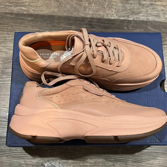 NWT Ladies Rockport Athletic Shoes Tuscan Color - Picture 7 of 7